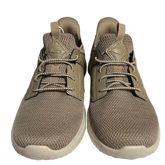 Skechers Delson Swift Fit Slip On 8 Taupe Hands Free Memory Foam NWT No Box - Picture 3 of 12